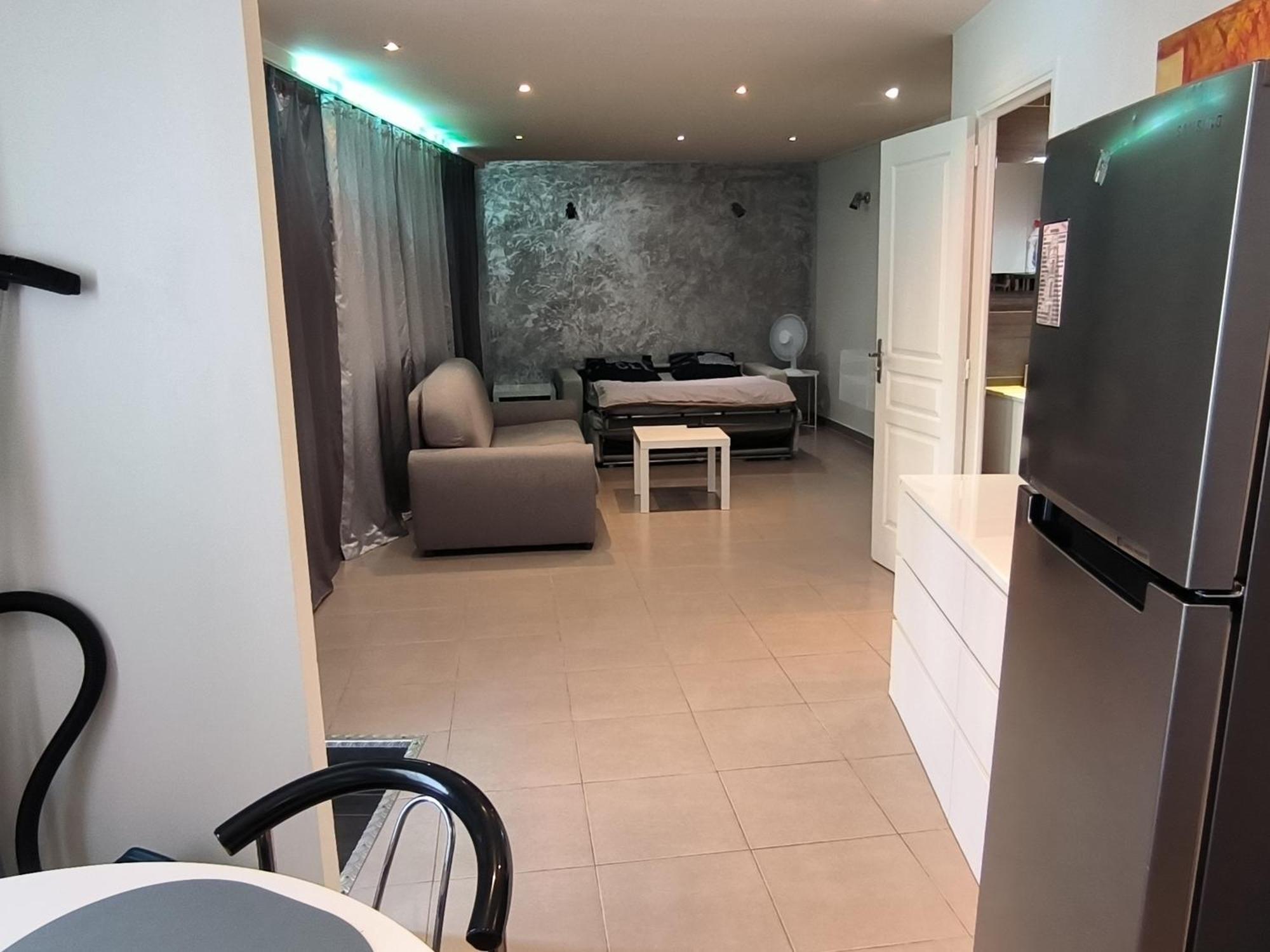 Loft Porte De Paris Croix De Chavaux 93100 Montreuil Montreuil  Bagian luar foto